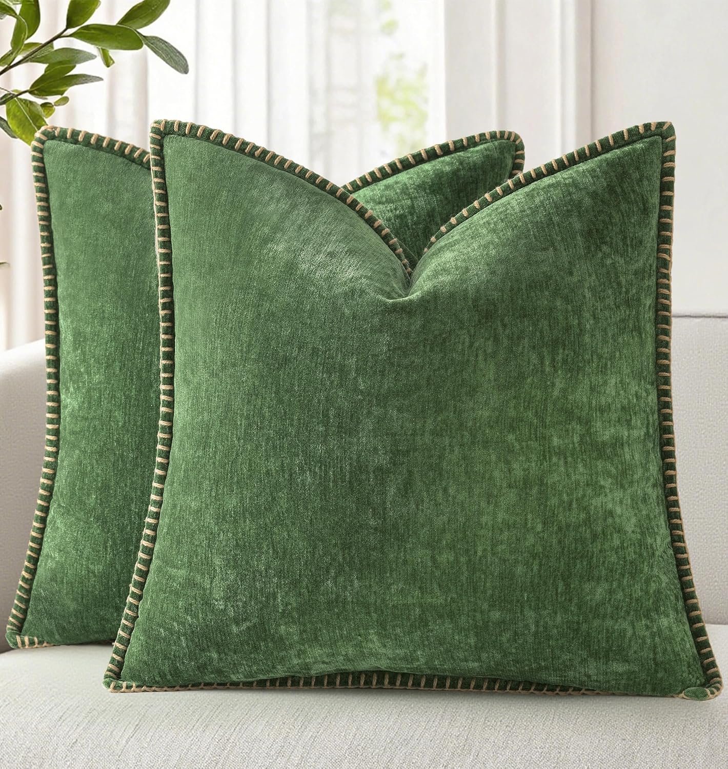 decorUhome Fall Chenille Soft Cozy Throw Pillow Covers 18×18 Set of 2, Modern Farmhouse Boho Velvet Decorative Pillow Cases with Stitched Edge for Couch Sofa Bed Home Decor, Forest Green