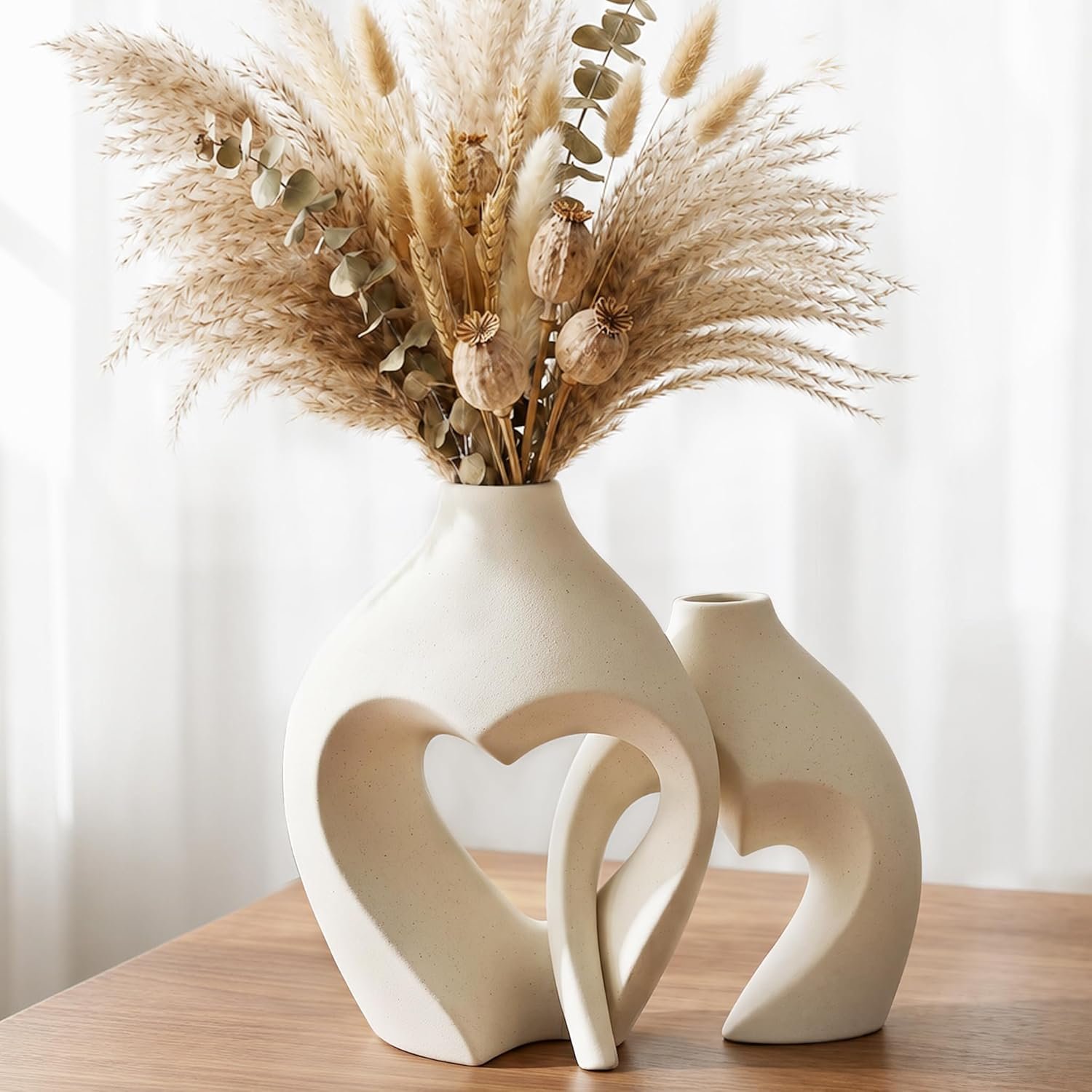 White Ceramic Flower Vases Table Decor Heart Shaped Vase Set of 2 | Nordic Heart Shaped Vases Minimalist Decorative Vase for Table Centerpiece Wedding Dining Living Room Office House Decoration