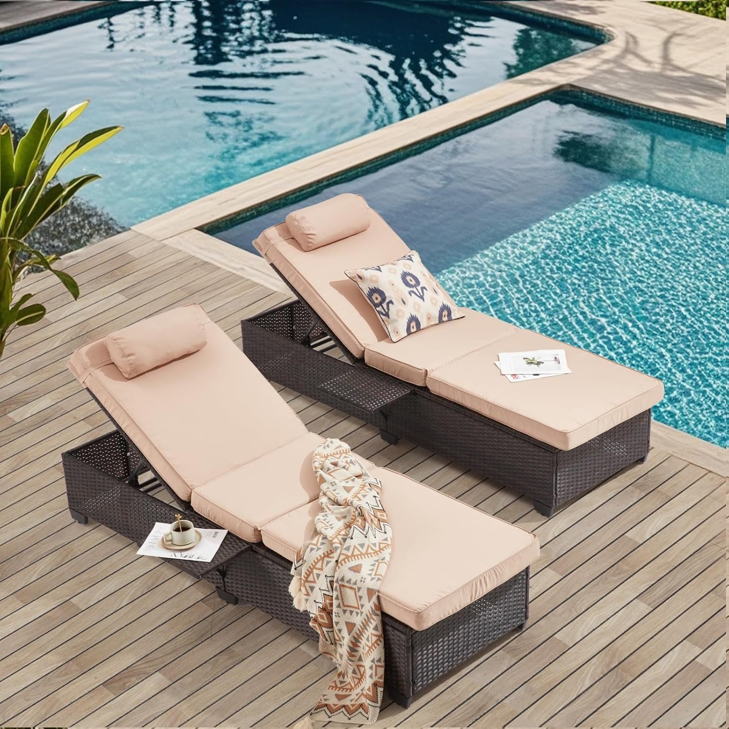 Outdoor Lounge Chairs, Pool Lounge Chairs Set of 2, Outdoor Chaise Lounge with Adjustable Backrest & Cup Holder,Khaki Cushion