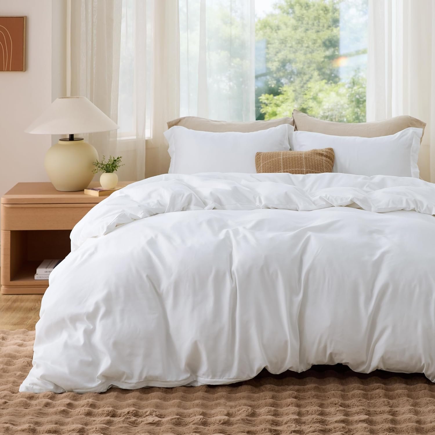 Bedsure Duvet Cover Full Size – Soft Double Brushed Bedding Set for Kids & Adults, Zipper Closure, 3 Pieces, Includes 1 Duvet Cover (80″x90″) & 2 Pillow Shams, NO Comforter, White