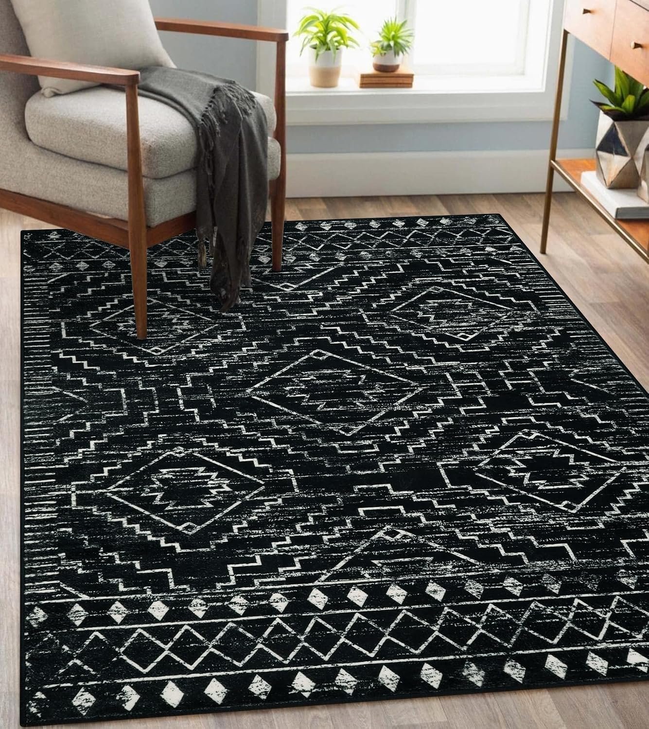 Wonnitar Moroccan Washable Rug 4×6, Black Boho Living Room Area Rug, Non-Slip Farmhouse Bedroom Carpet Dorm Room Throw Rug, Low Pile Soft Accent Mat for Kitchen Entry Office (Black,4’x6′)