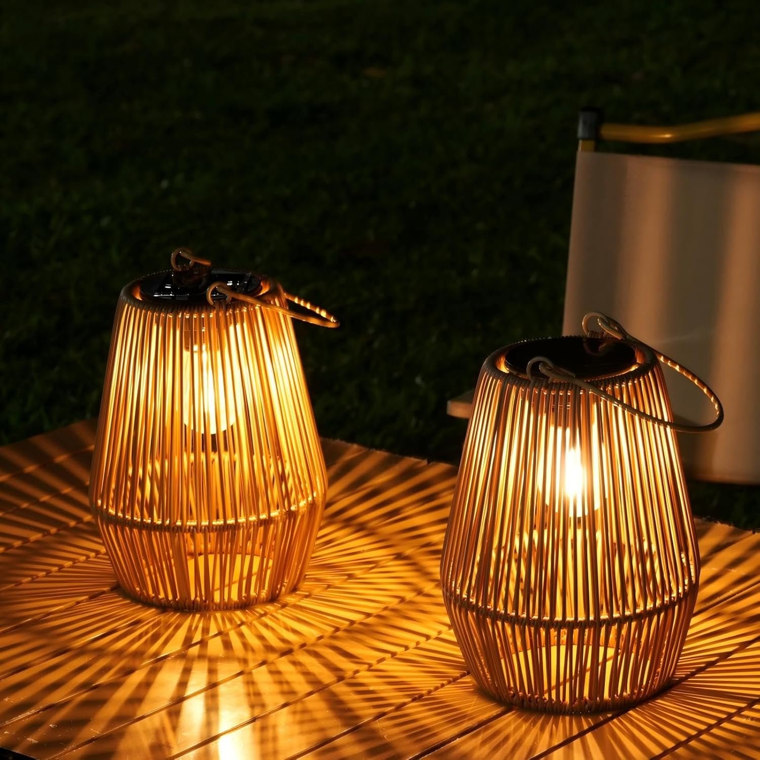 Solar Lanterns Outdoor Waterproof, KagoLing Solar Lanterns Outdoor Gifts for Women Mom Grandma Hanging Solar Lights Outdoor Handwoven Rattan Garden Decor for Outside, Patio, Yard, Porch, Lawn, 2 Pack