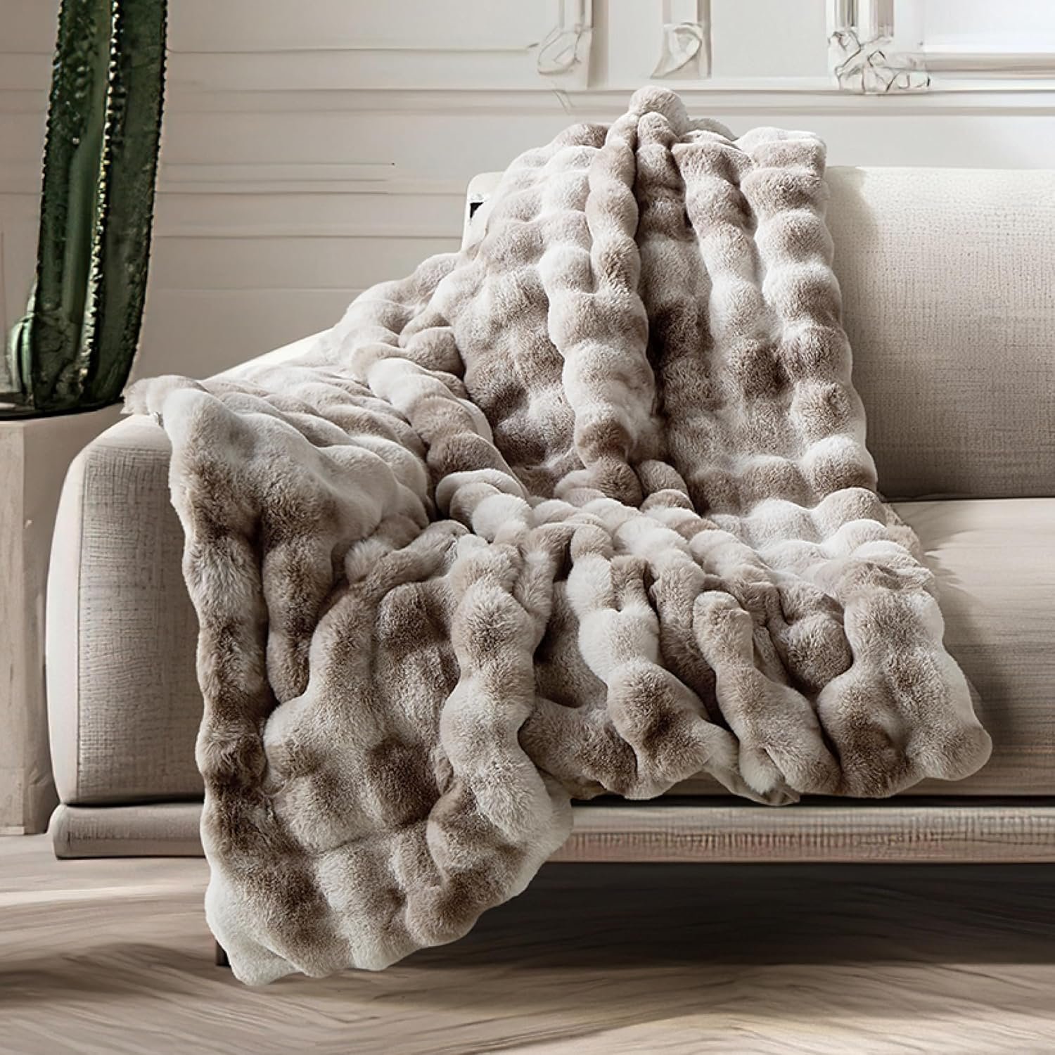 Luxury Ultra Soft Faux Fur Throw Blanket, 50×60 Inches Fluffy Plush Thick Bubble Blanket for Couch and Sofa, Premium Velvet Cozy Lola Fuzzy, 1000 GSM (Tie-Dye Gray/Brown)