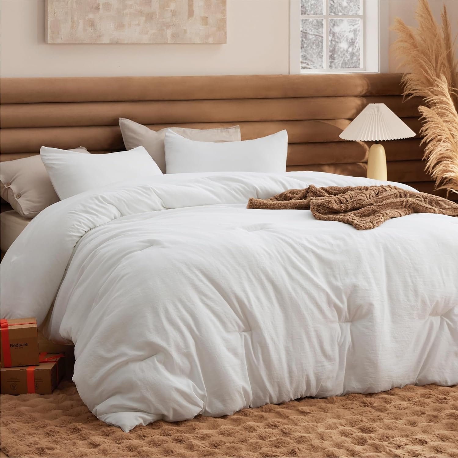 Bedsure King Comforter Set, White Soft Prewashed Bedding for All Seasons, 3 Pieces GentleSoft™ Bed Set, 1 Lightweight Comforter (104″x90″) and 2 Pillowcases (20″x36″)