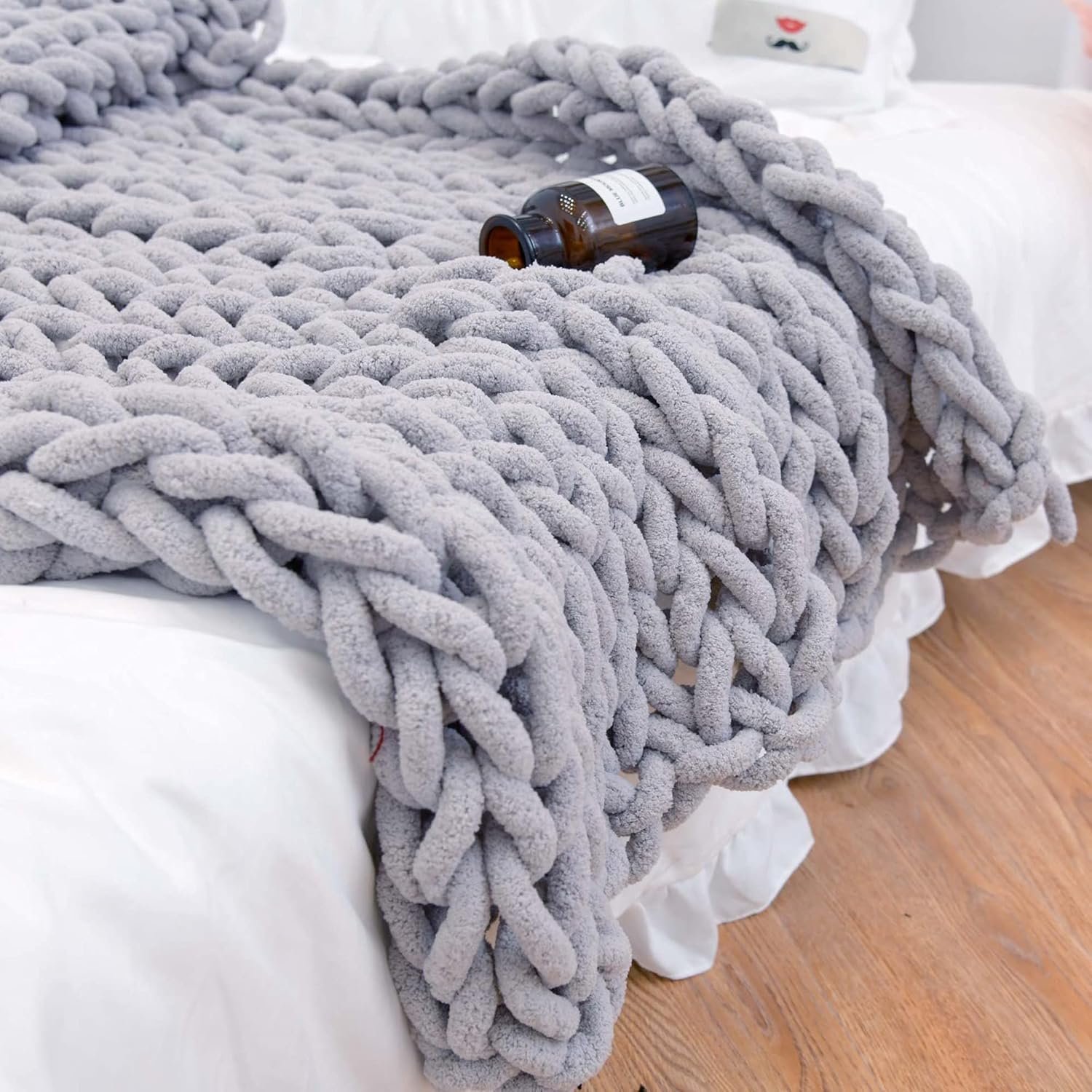 Soft Chunky Knit Throw Blanket for Couch, Cozy Warm Knitted Blankets | Hand Knit with Jumbo Chenille, Lightweight Warm Fluffy Decor for Women, Mom, Her & Girls, Sofa, Chair, Bed, 48″x71″ (Gray)