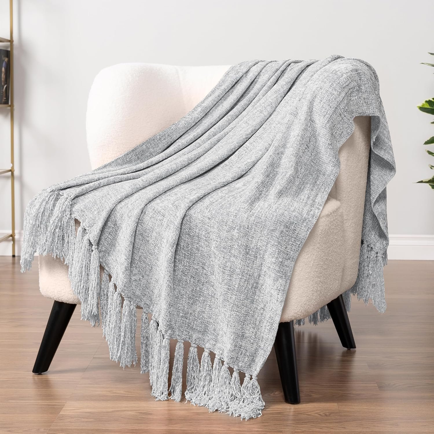 PAVILIA Light Gray Chenille Throw Blanket for Couch, Sofa Bed – Soft Knit Woven with Tassel, Decorative for Chair Living Room – Light Grey 50×60