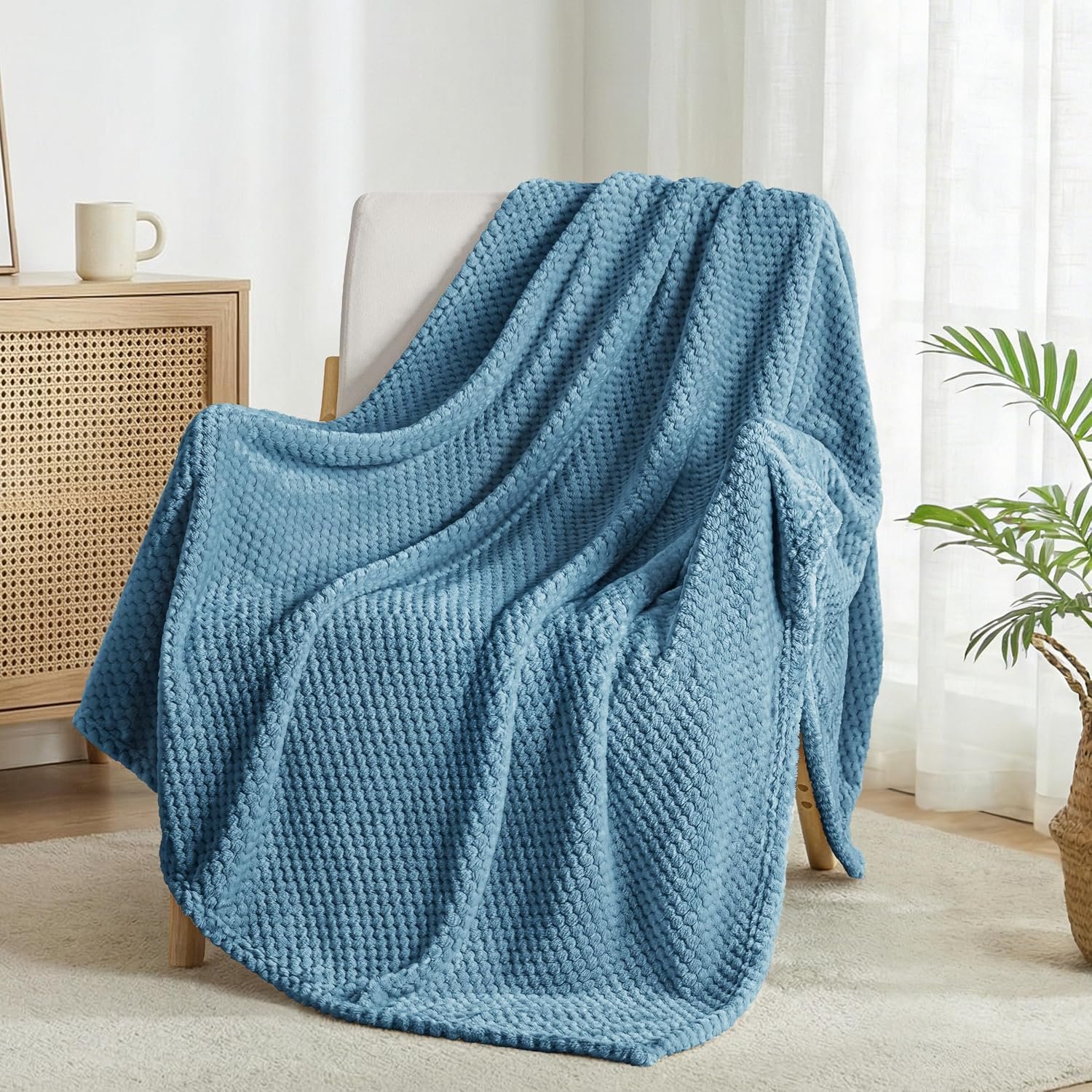 Exclusivo Mezcla Fleece Throw Blanket Extra Large, Super Soft and Warm Blankets for Couch, Sofa and Bed Waffle Textured, Cozy, Fuzzy and Lightweight (Slate Blue, 50×70 Inches)