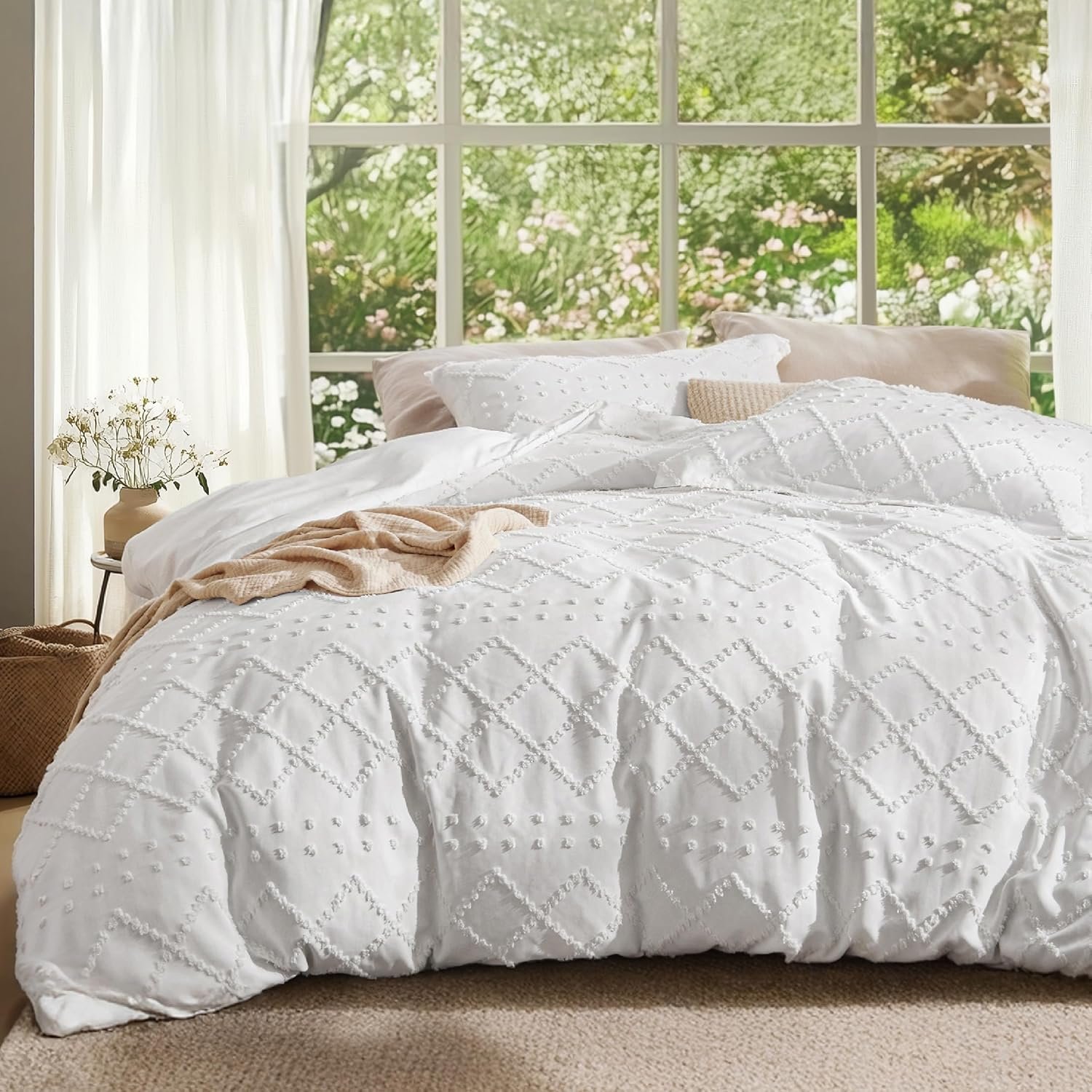 Bedsure Boho Duvet Cover Queen Size – White Breathable & Soft Boho Bedding, Machine Washable Comforter Cover for All Seasons, Includes 1 Duvet Cover 90″x90″ with 2 Pillow Shams & Zipper Closure