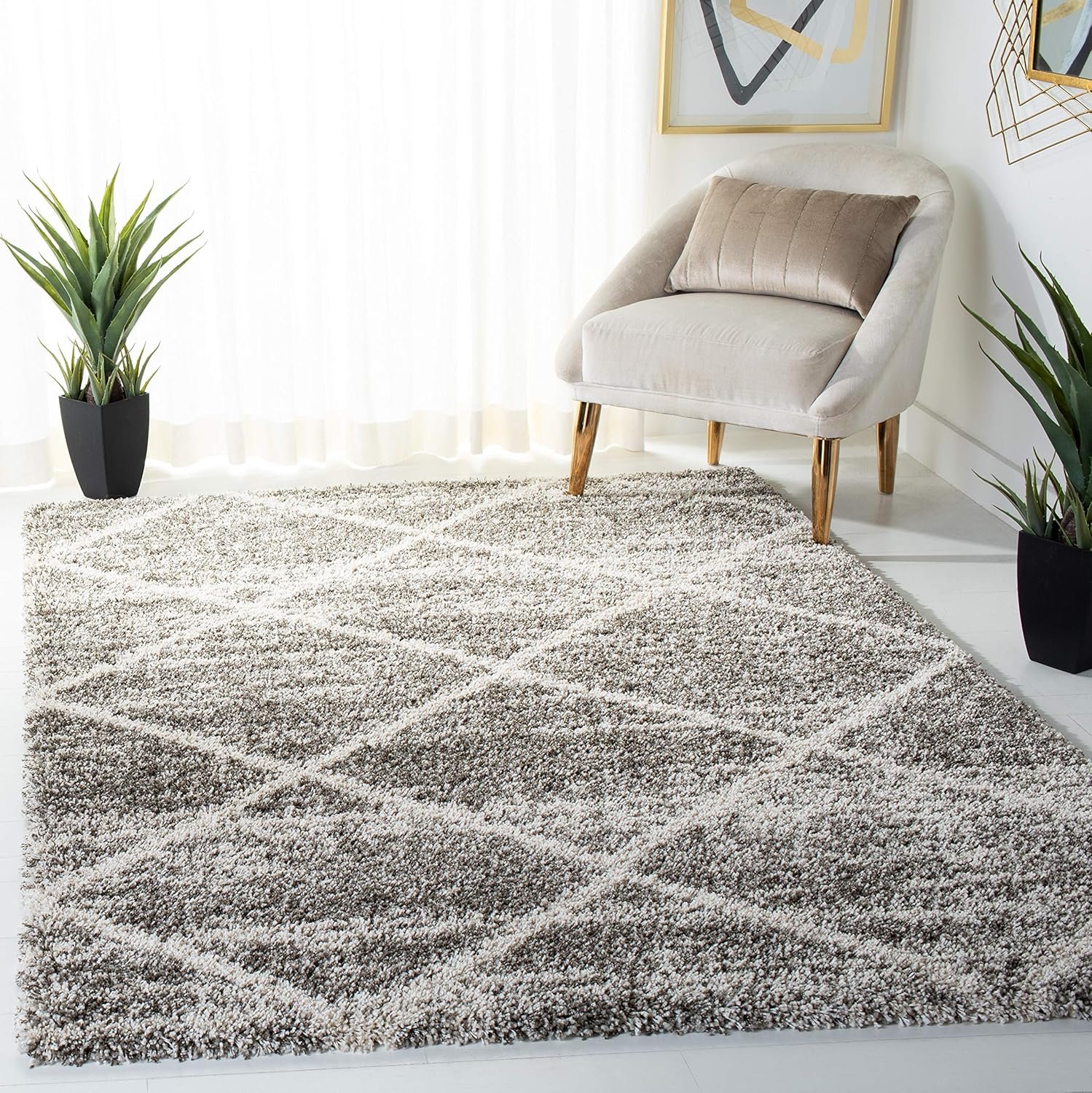 SAFAVIEH Hudson Shag Collection Accent Rug – 3′ x 5′, Distressed Grey & Ivory, Non-Shedding & Easy Care, 2-inch Thick Ideal for High Traffic Areas in Entryway, Living Room, Bedroom (SGH281K)