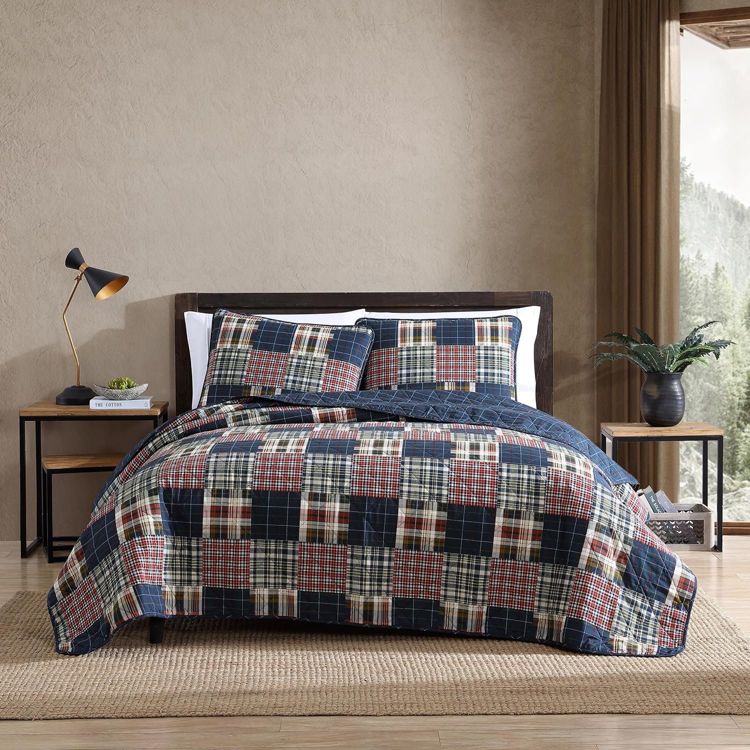 Eddie Bauer – Queen Quilt Set, Soft & Reversible Bedding, Year Round Bedding, Madrona Navy
